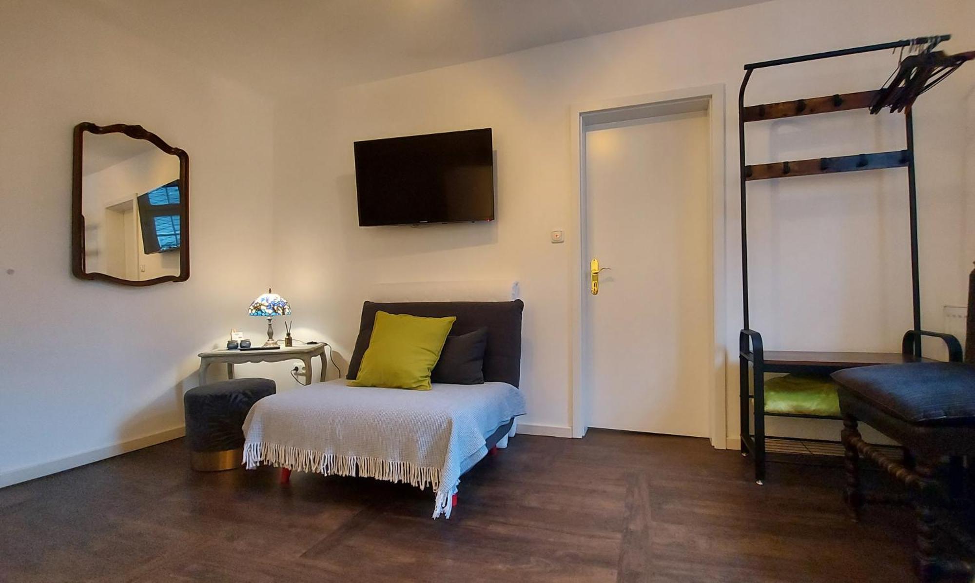 Manoir -1654- historisch schlafen in Monschaus Altstadt Zimmer foto