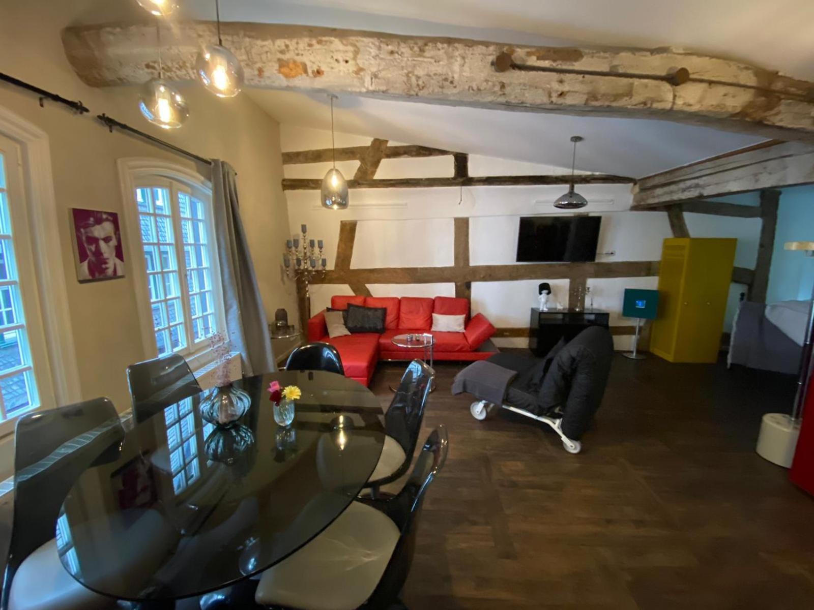 Manoir -1654- historisch schlafen in Monschaus Altstadt Zimmer foto